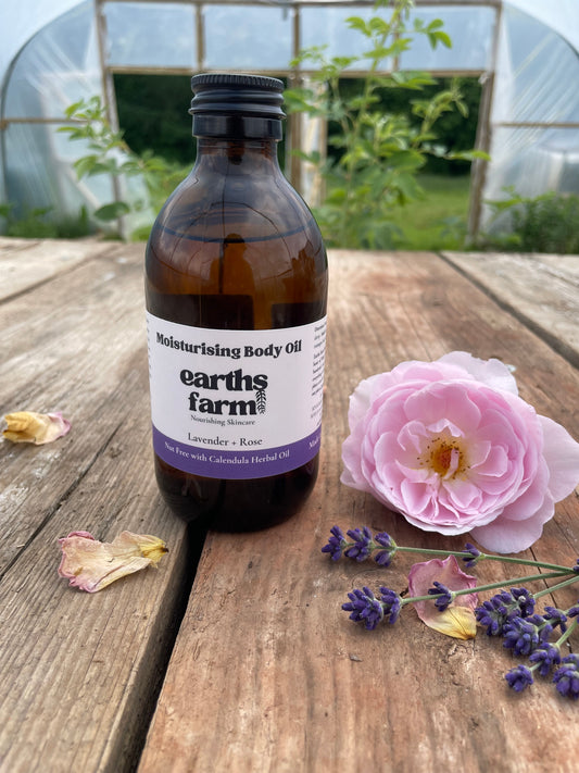 Moisturising Lavender and Rose Body Oil