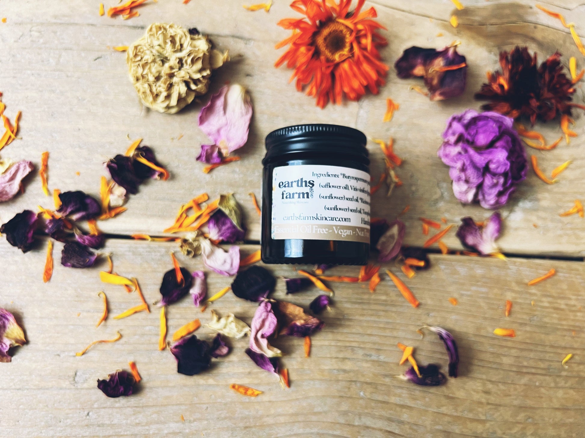 Lip balm earths farm skincare 
